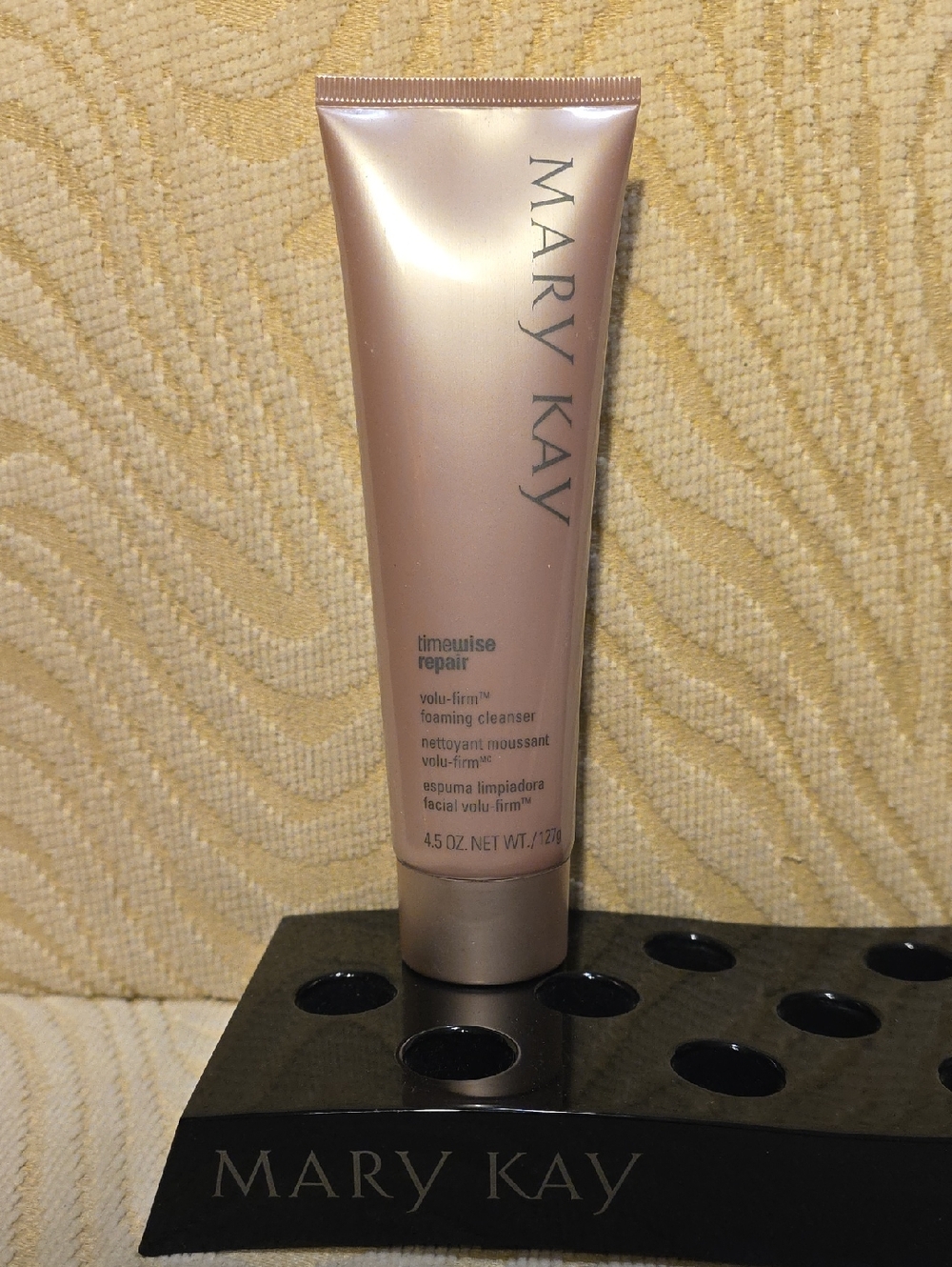 Mary Kay TimeWise Repair Volu-Firm Foaming Cleanser